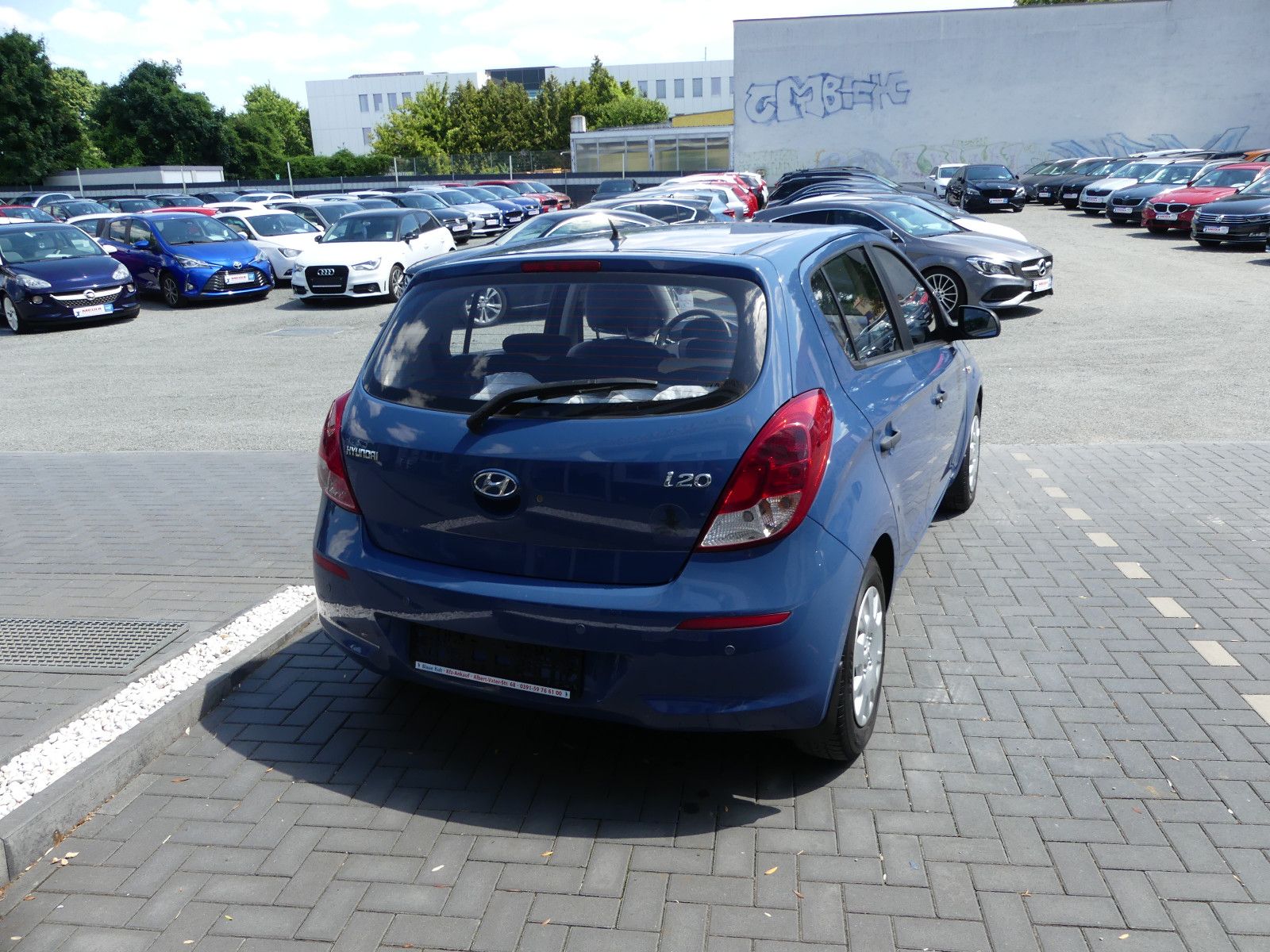 Fahrzeugabbildung Hyundai i20 Classic"76TKM"