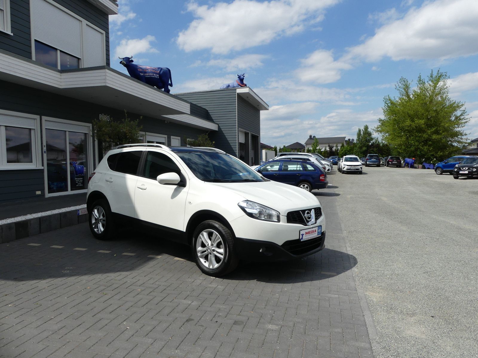 Fahrzeugabbildung Nissan Qashqai..1.6, *30.000 KM*, AUTOMATIK