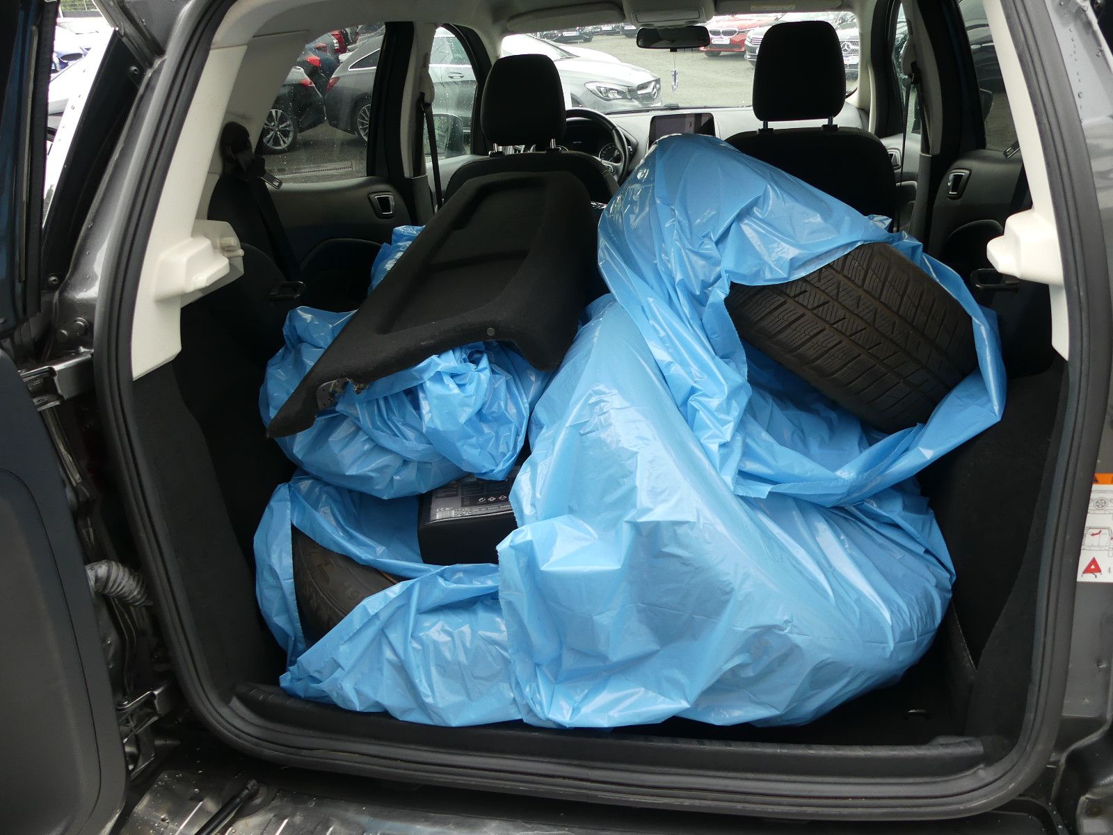 Fahrzeugabbildung Ford EcoSport Cool & Connect