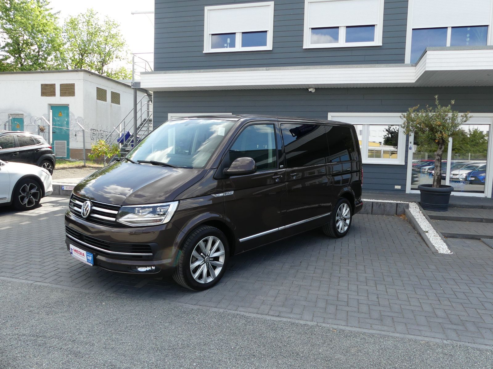 Fahrzeugabbildung Volkswagen T6 Multivan"ALLRAD"AUTOMATIK"7.SITZER"