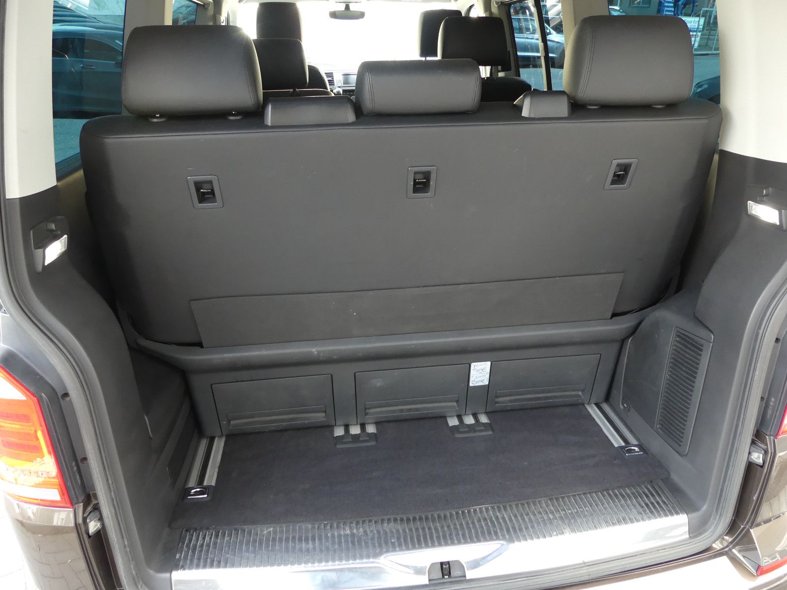 Fahrzeugabbildung Volkswagen T6 Multivan"ALLRAD"AUTOMATIK"7.SITZER"