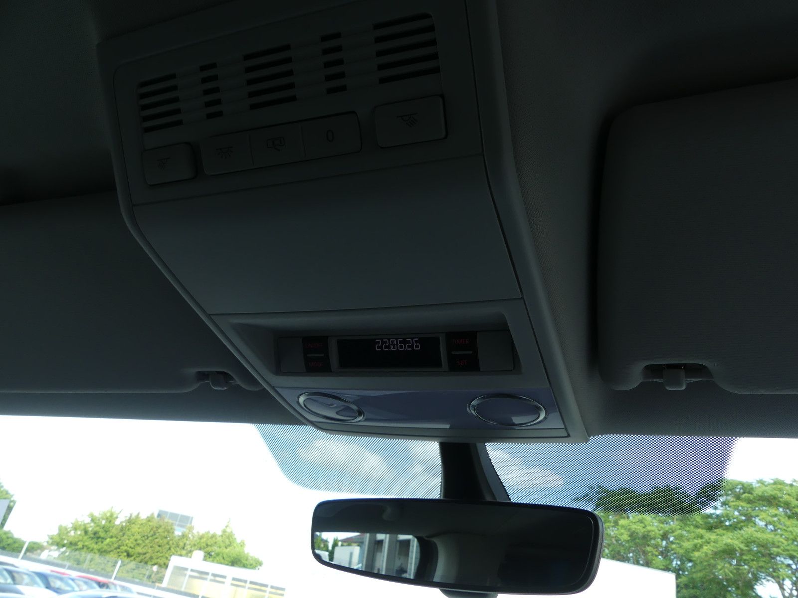 Fahrzeugabbildung Volkswagen T6 Multivan"ALLRAD"AUTOMATIK"7.SITZER"