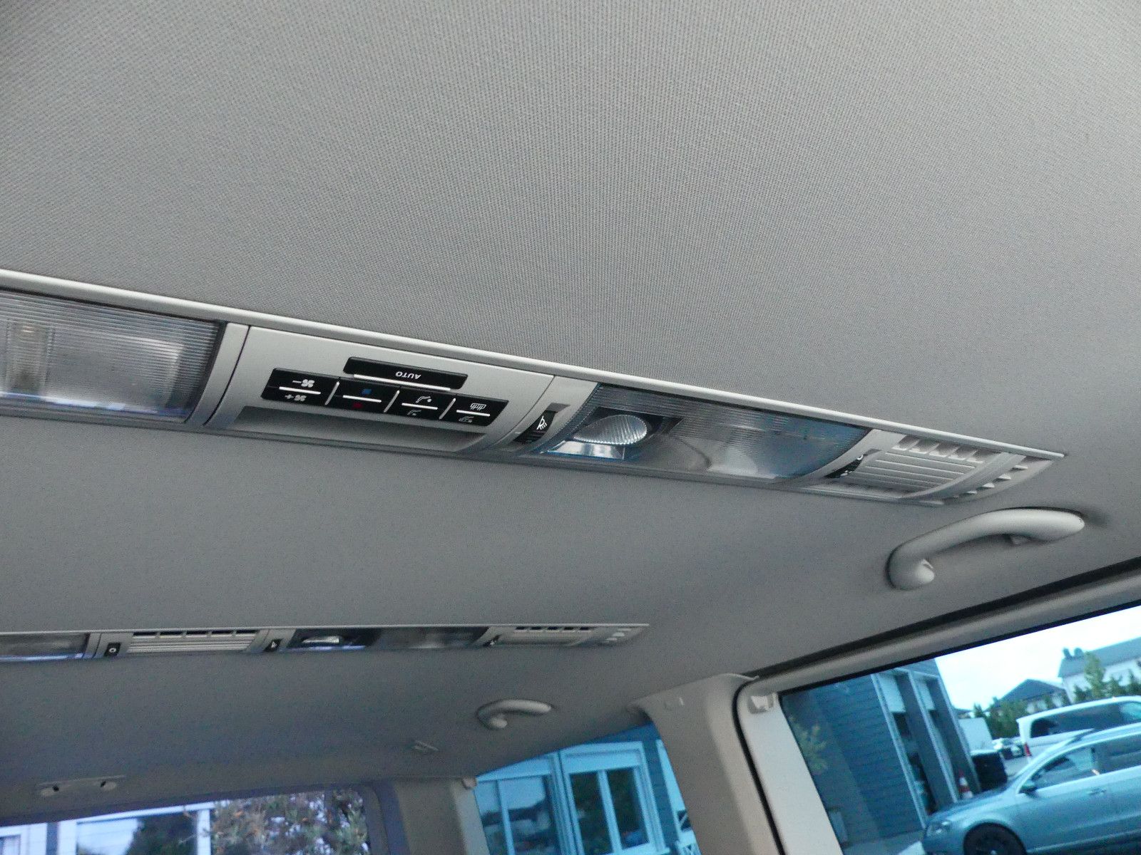 Fahrzeugabbildung Volkswagen T6 Multivan"ALLRAD"AUTOMATIK"7.SITZER"