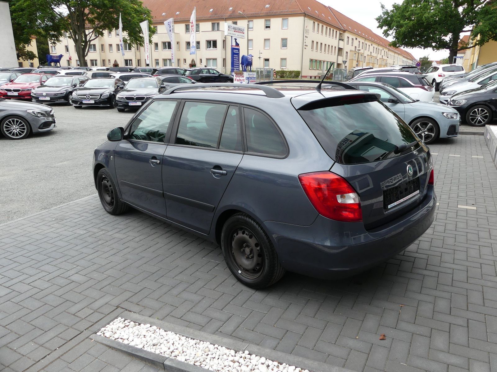 Fahrzeugabbildung SKODA Fabia Combi Ambition