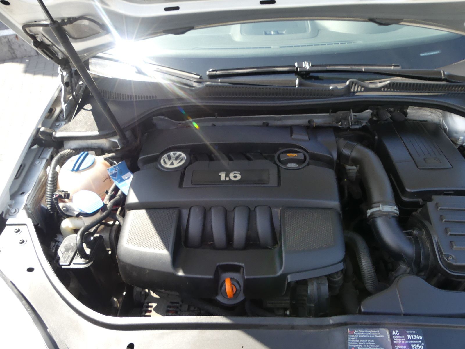 Fahrzeugabbildung Volkswagen Golf V Lim. Trendline, ZR gewechselt