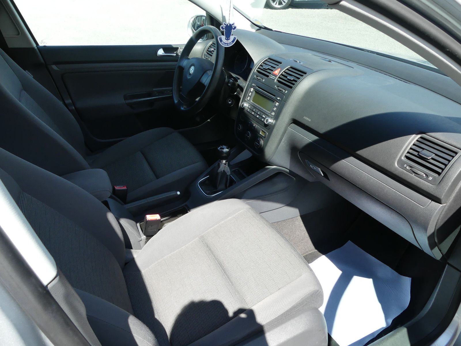 Fahrzeugabbildung Volkswagen Golf V Lim. Trendline, ZR gewechselt