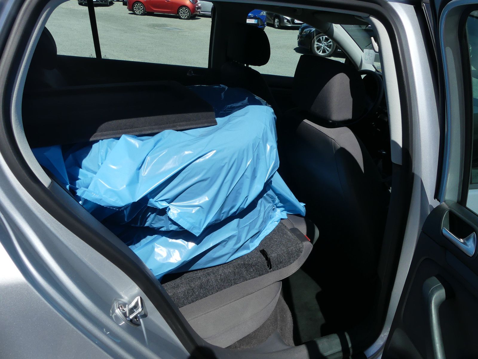 Fahrzeugabbildung Volkswagen Golf V Lim. Trendline, ZR gewechselt