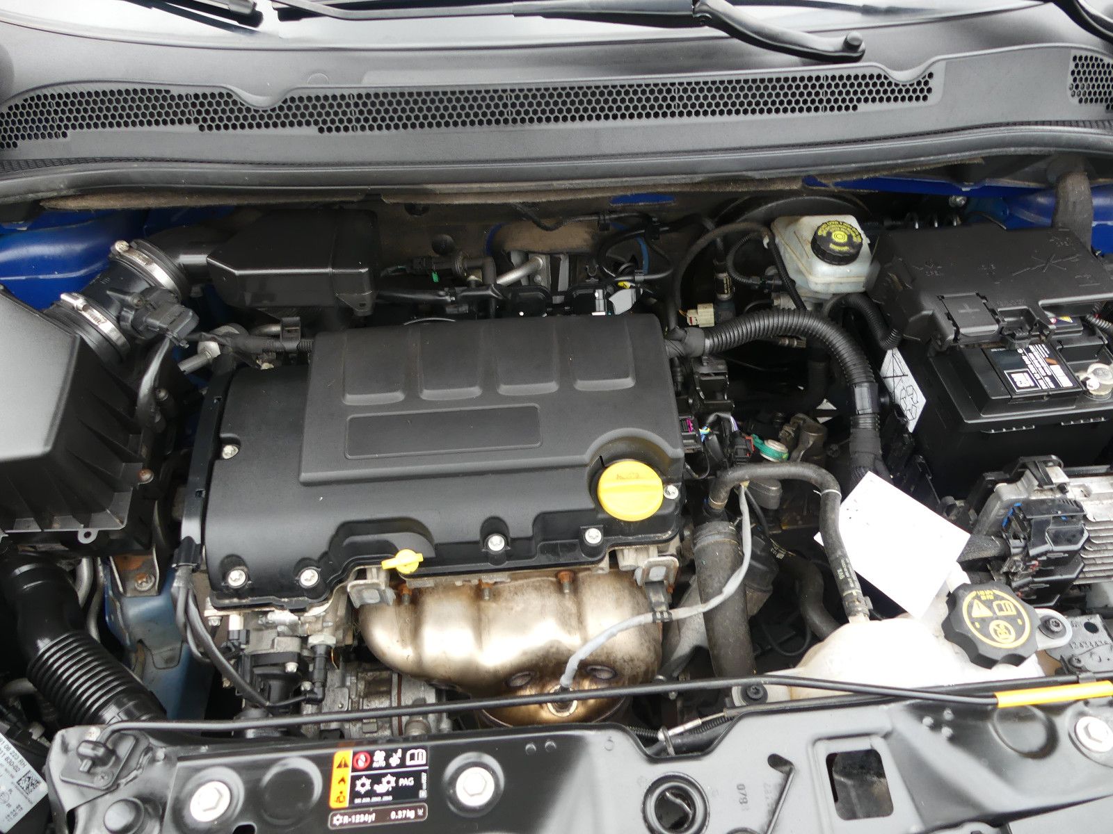 Fahrzeugabbildung Opel Corsa E Selection"60TKM"1.2