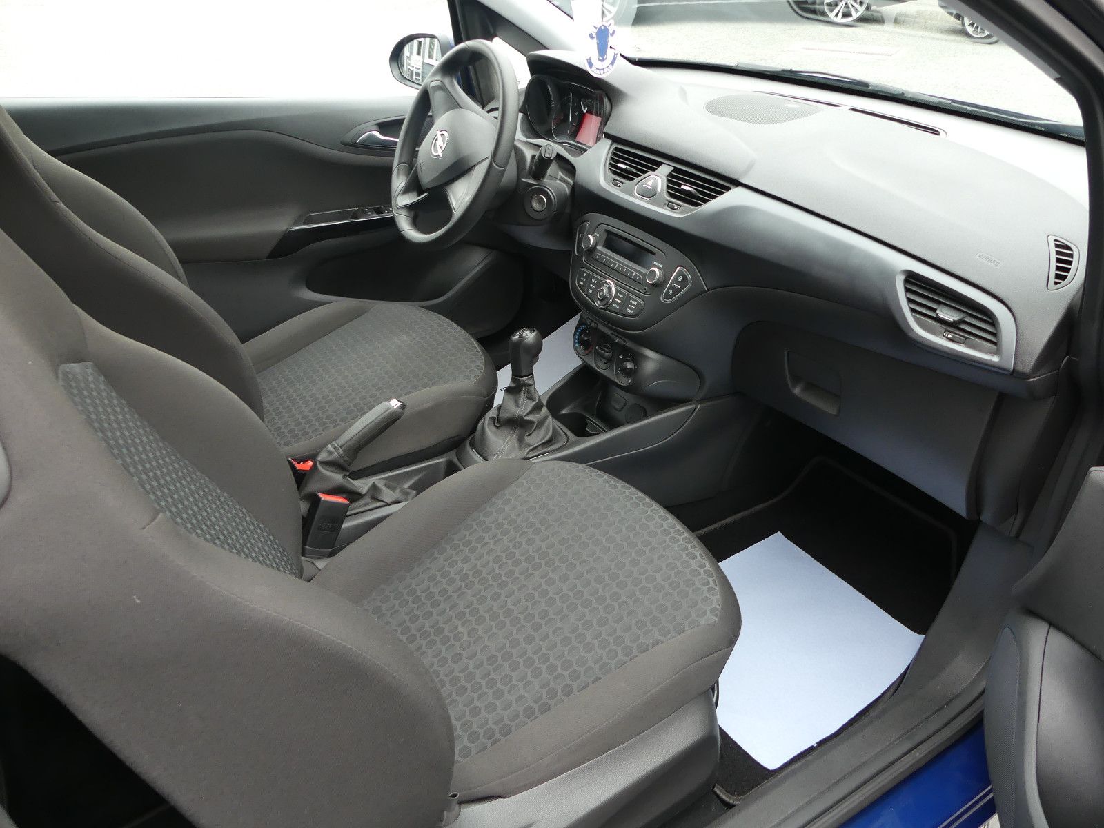 Fahrzeugabbildung Opel Corsa E Selection"60TKM"1.2