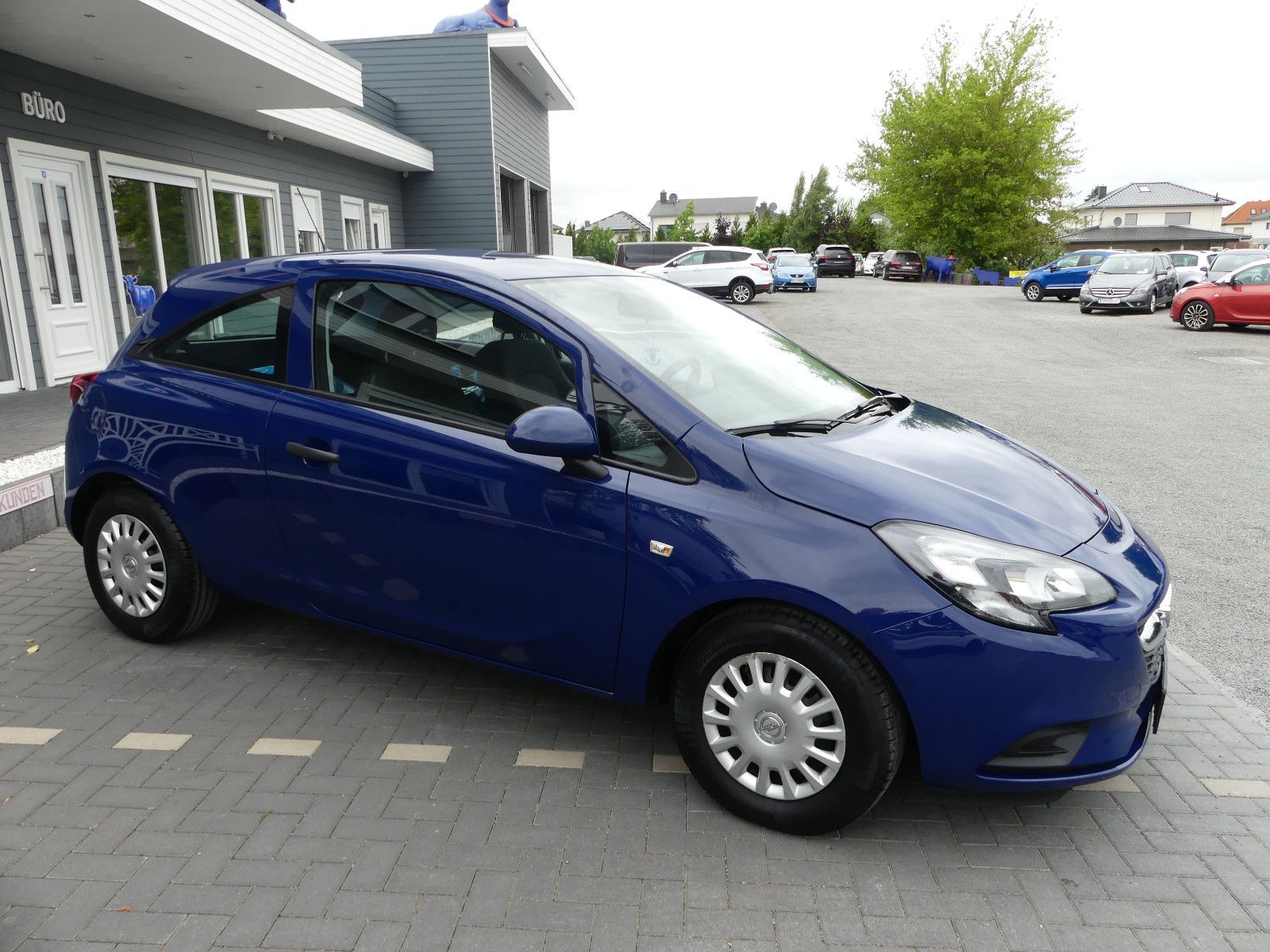 Fahrzeugabbildung Opel Corsa E Selection"60TKM"1.2