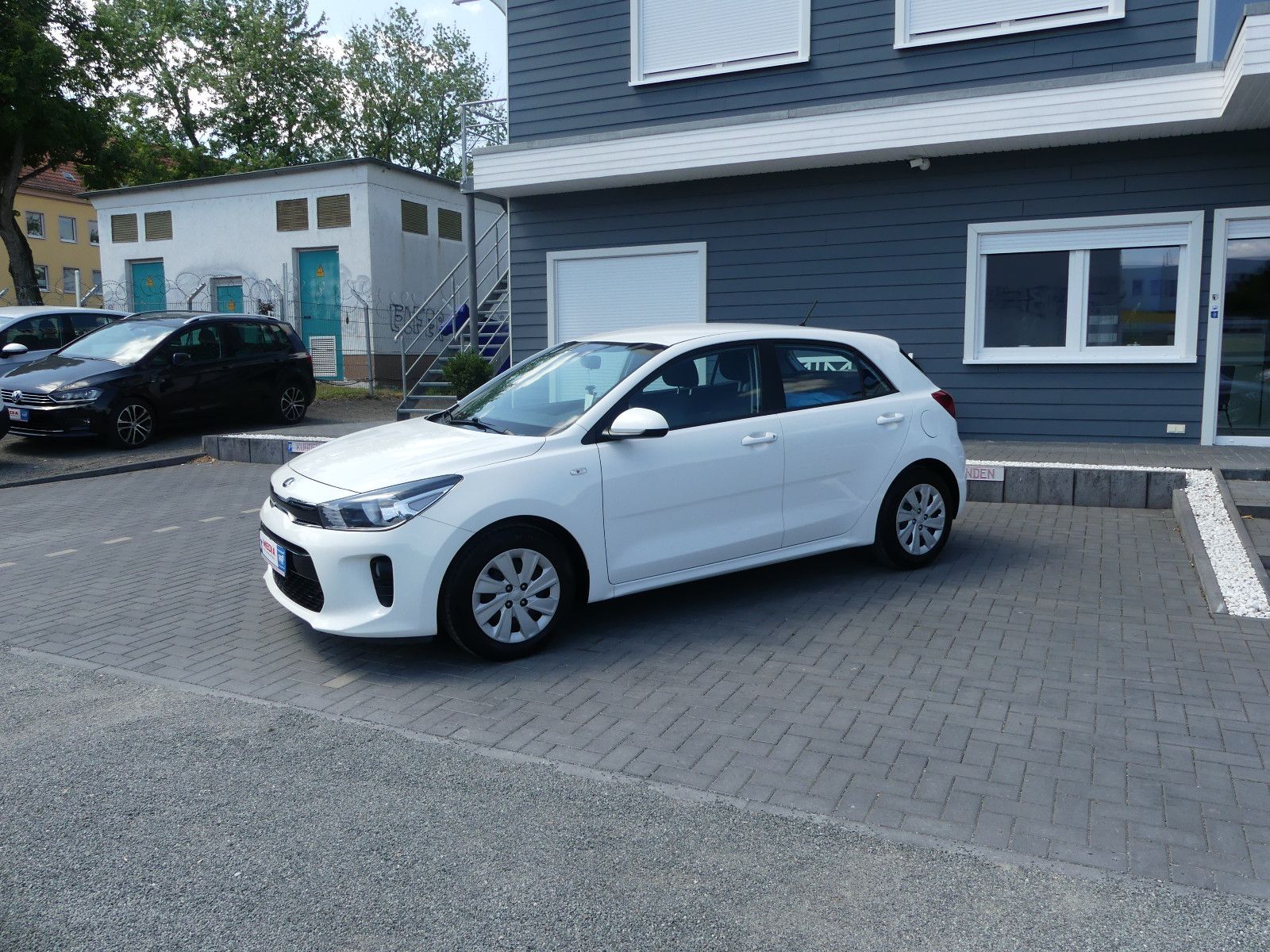 Fahrzeugabbildung Kia Rio Edition 7 "92TKM"1.HAND"