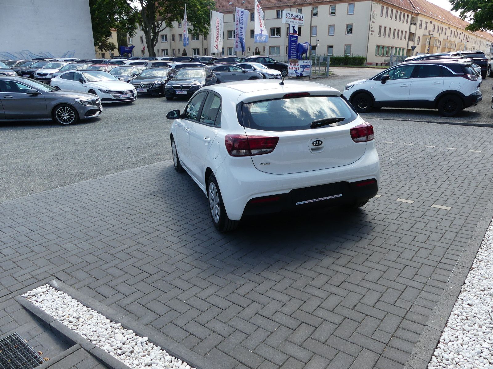 Fahrzeugabbildung Kia Rio Edition 7 "92TKM"1.HAND"