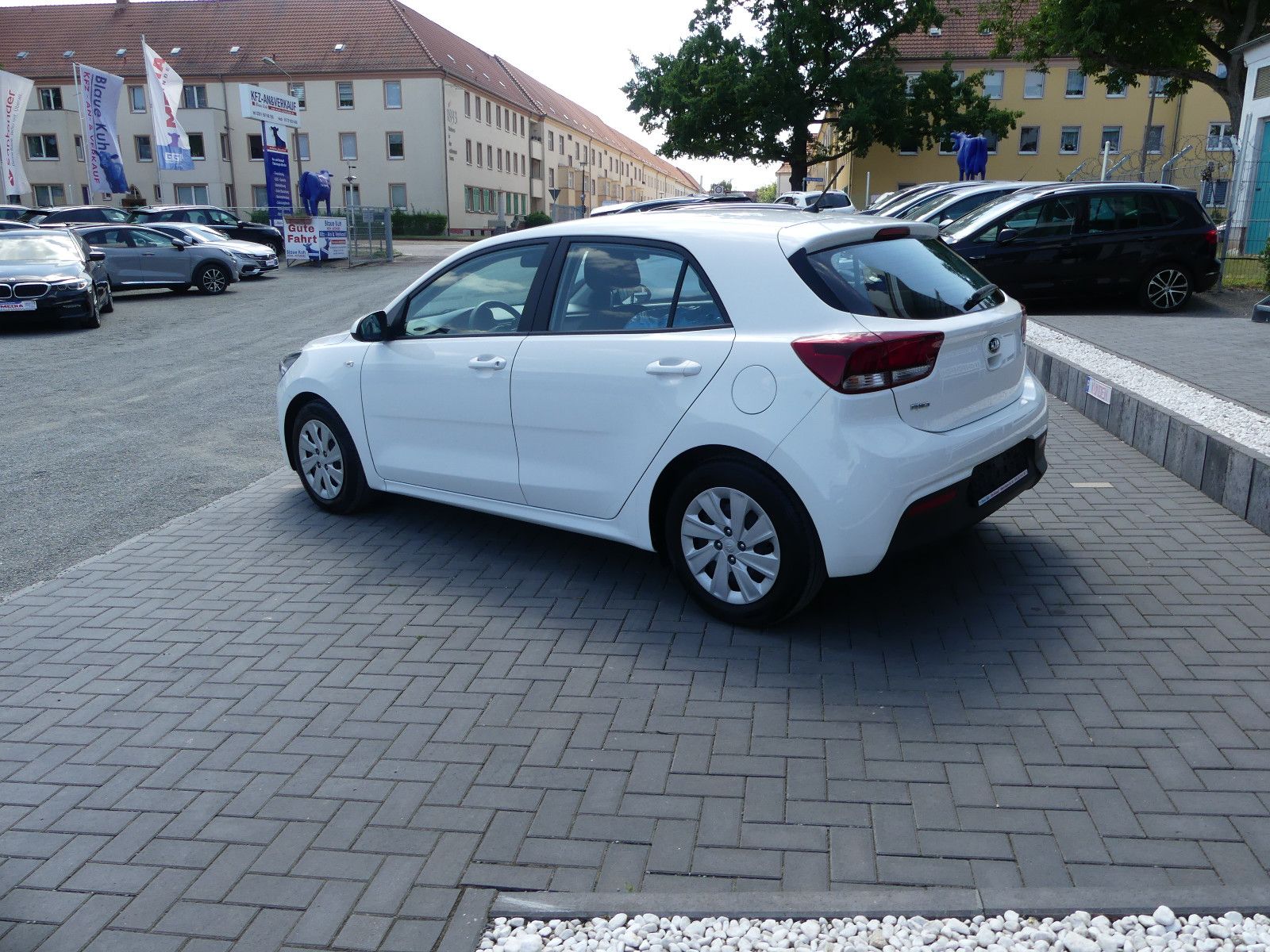 Fahrzeugabbildung Kia Rio Edition 7 "92TKM"1.HAND"