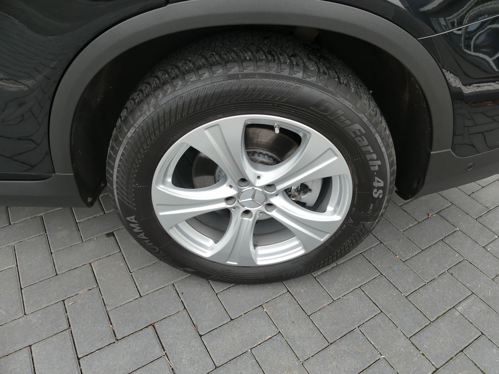 Fahrzeugabbildung Mercedes-Benz GLC 220 GLC GLC 220 d 4Matic