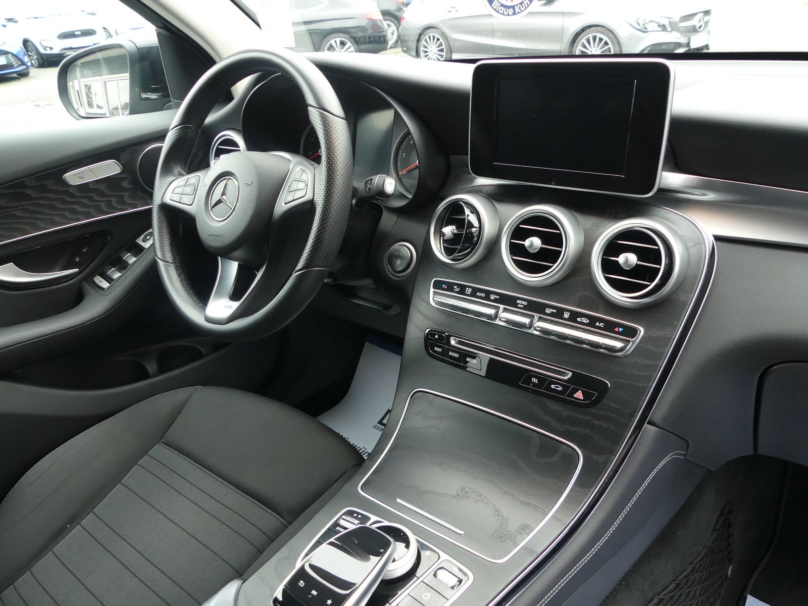 Fahrzeugabbildung Mercedes-Benz GLC 220 GLC GLC 220 d 4Matic