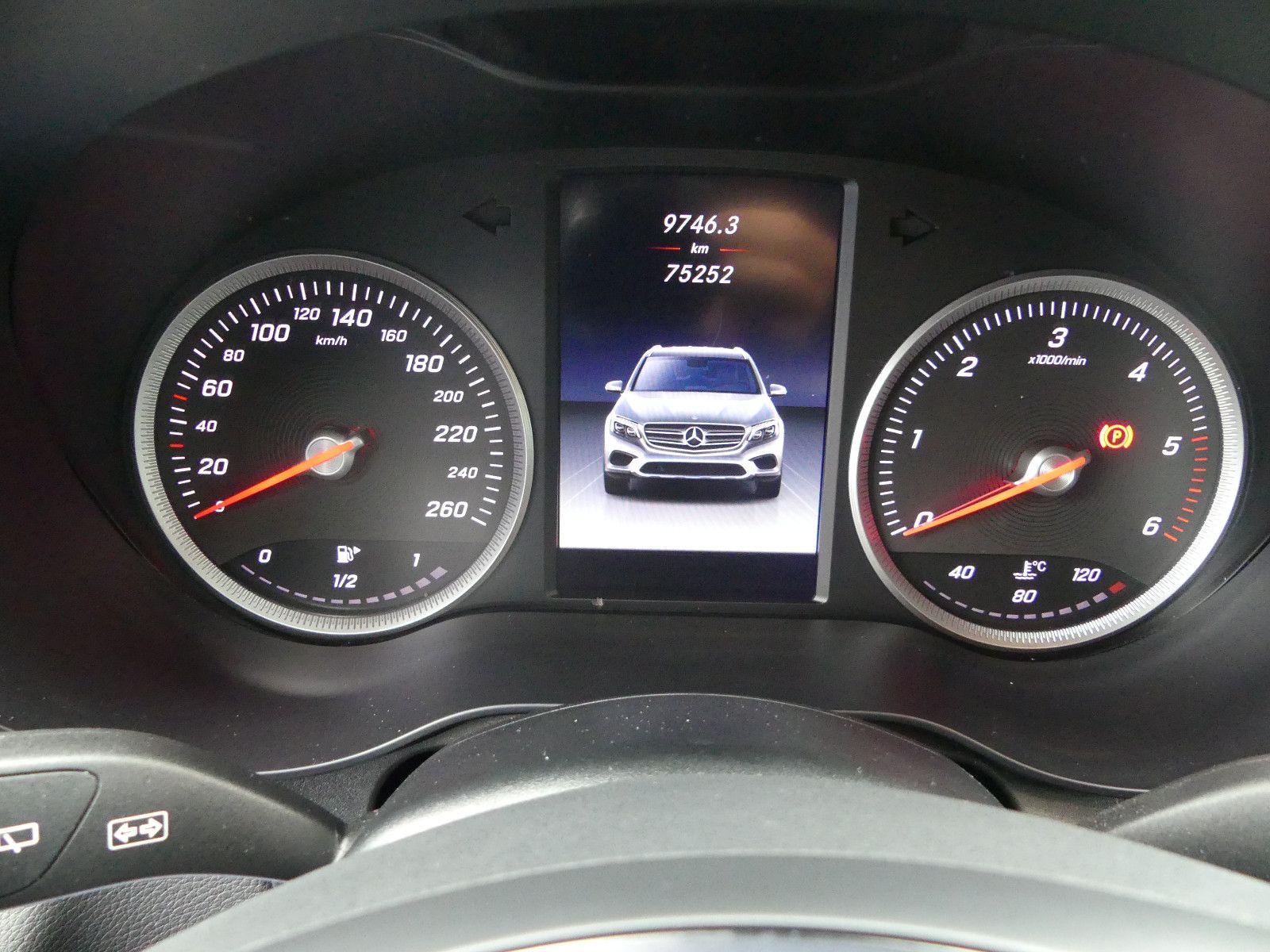 Fahrzeugabbildung Mercedes-Benz GLC 220 GLC GLC 220 d 4Matic