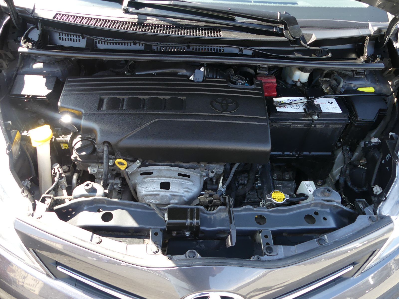 Fahrzeugabbildung Toyota Yaris Edition"1-HAND""NUR 49TKM"