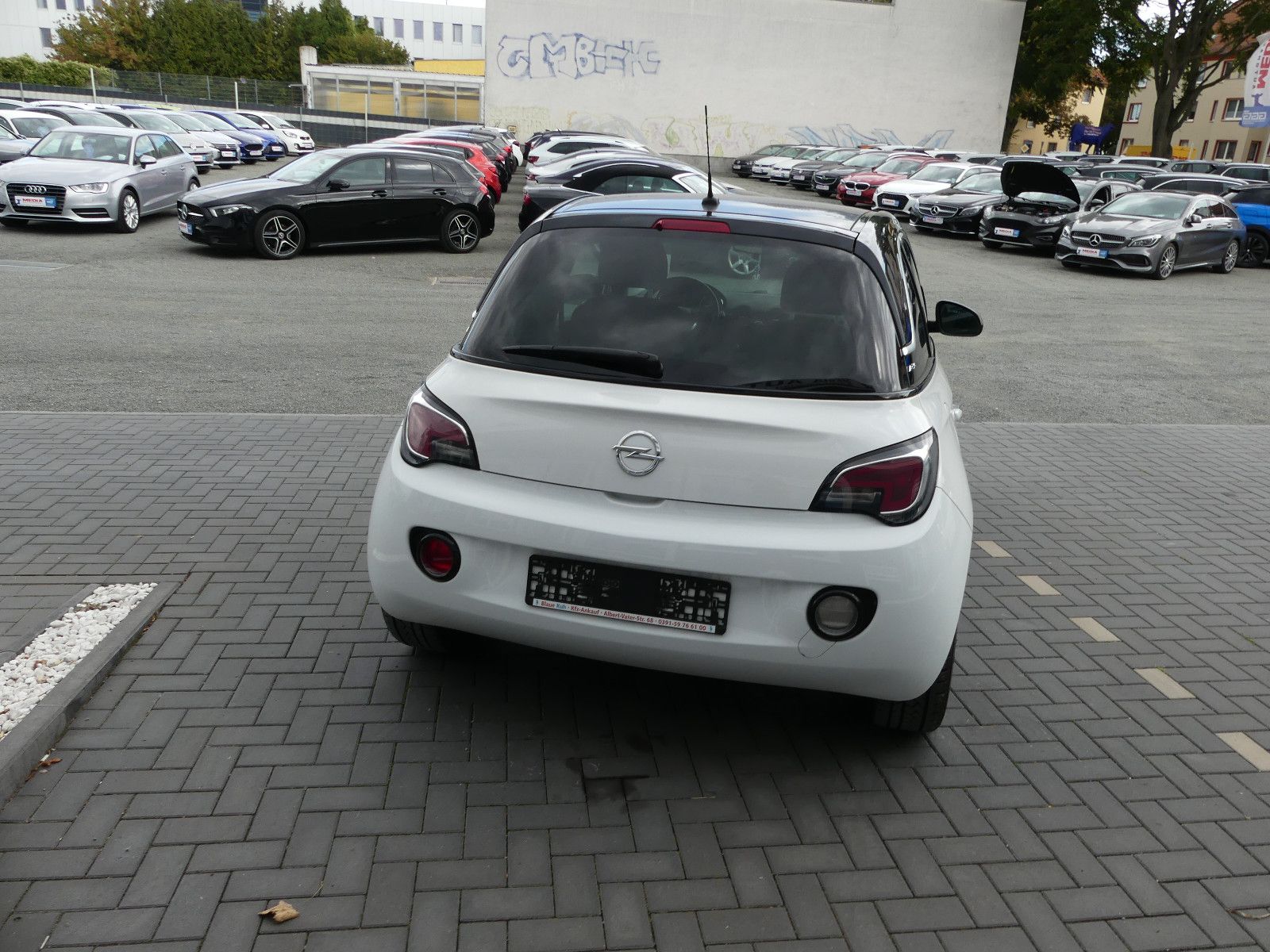 Fahrzeugabbildung Opel Adam Jam "89TKM"