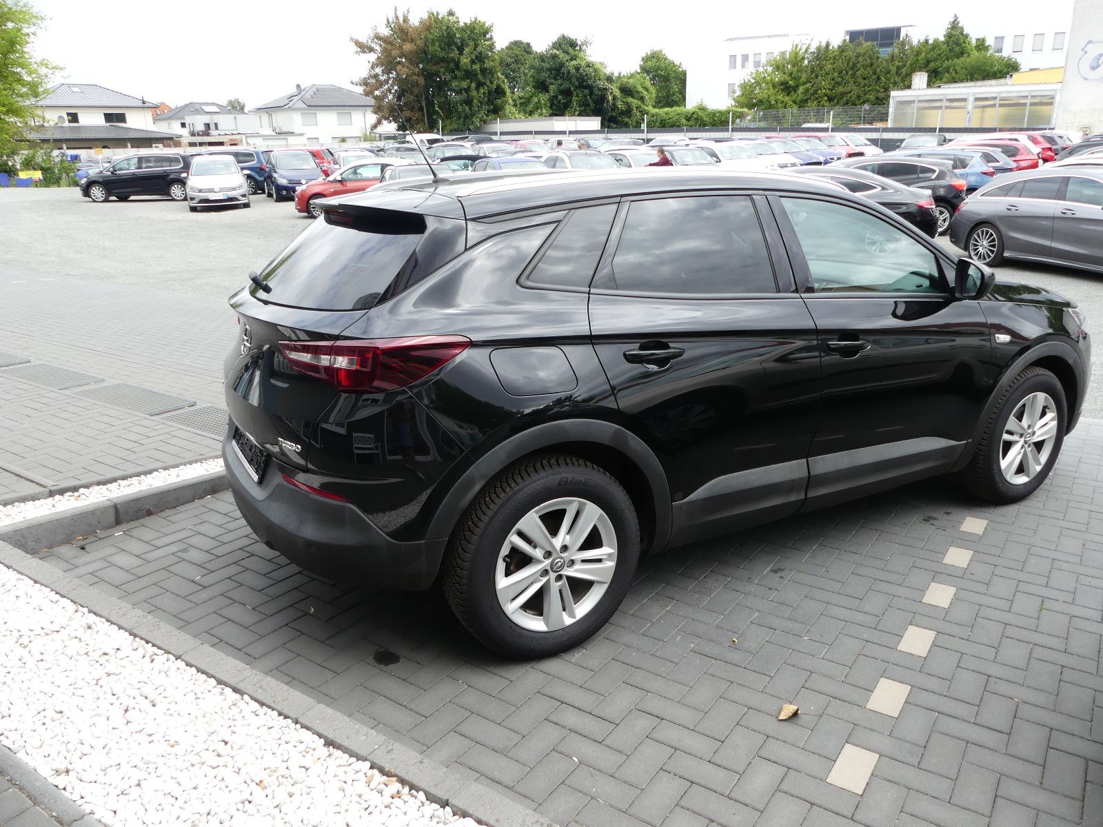 Fahrzeugabbildung Opel Grandland (X)