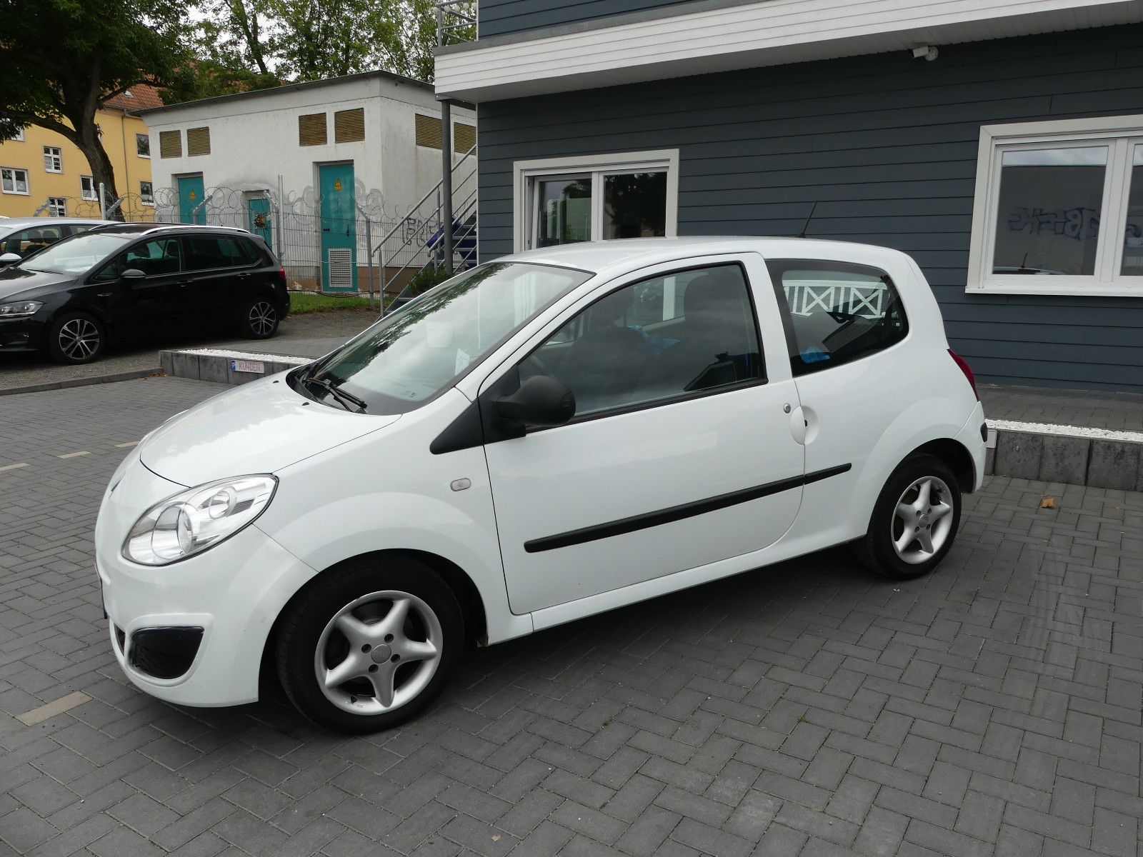 Fahrzeugabbildung Renault Twingo Authentique