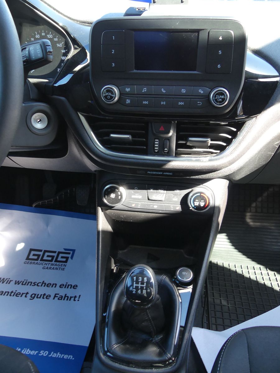 Fahrzeugabbildung Ford Fiesta Trend"21TKM"