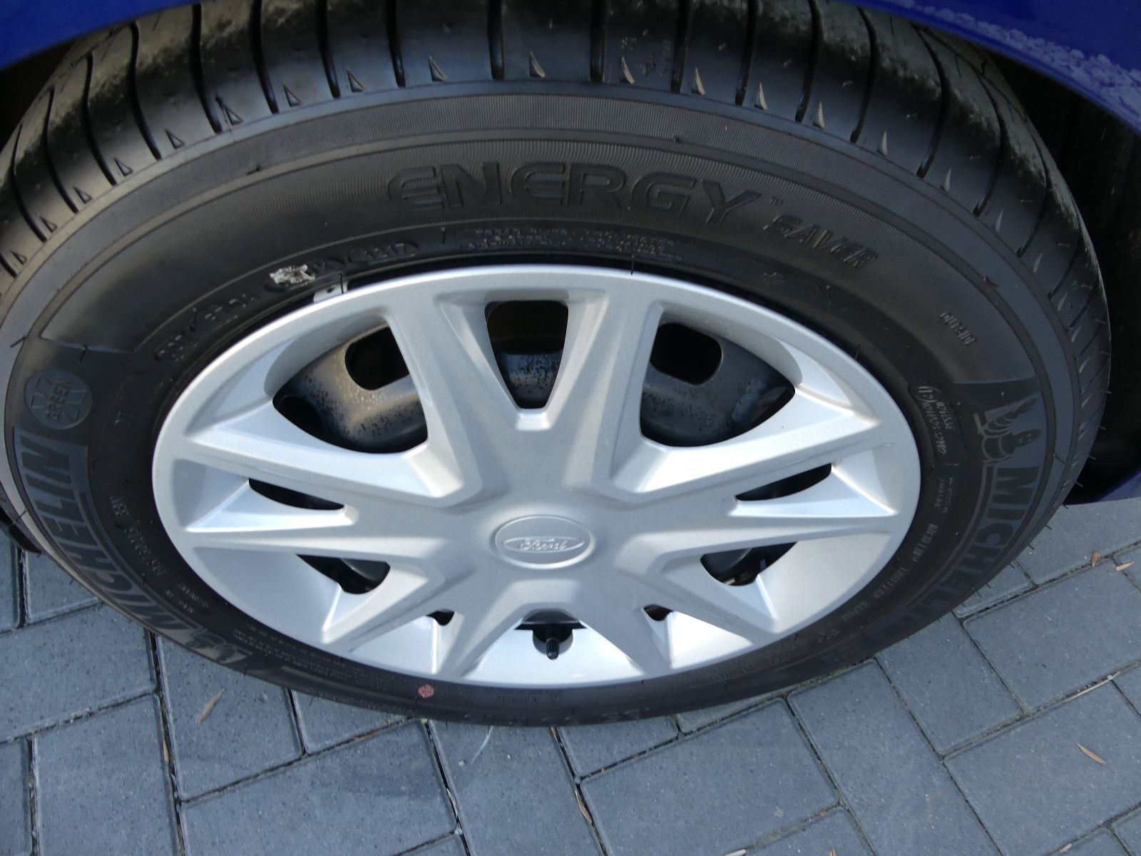 Fahrzeugabbildung Ford Fiesta Trend"21TKM"