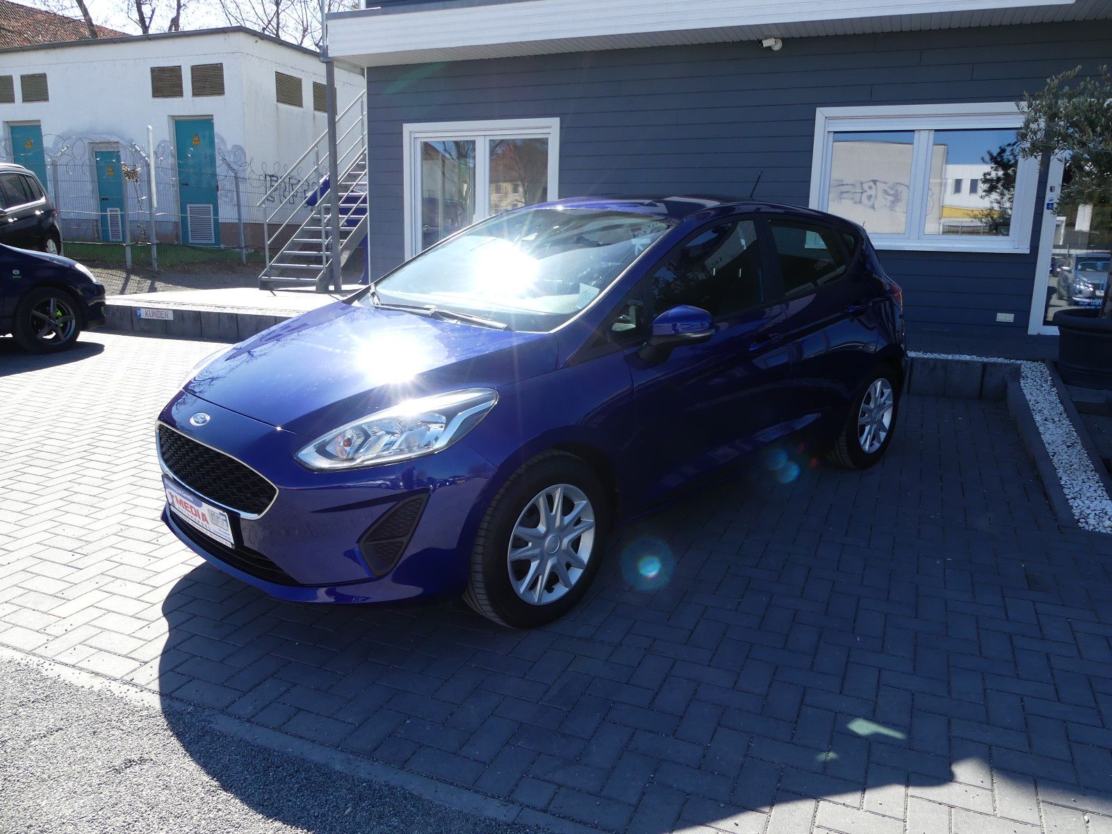 Fahrzeugabbildung Ford Fiesta Trend"21TKM"