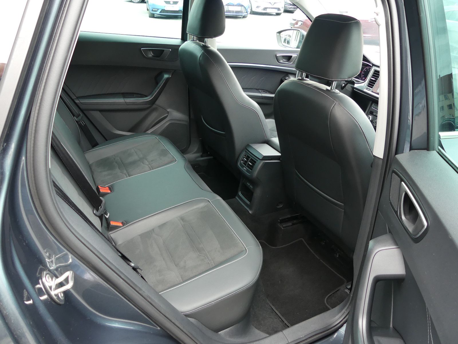 Fahrzeugabbildung SEAT Ateca Style"AUTOMATIK"