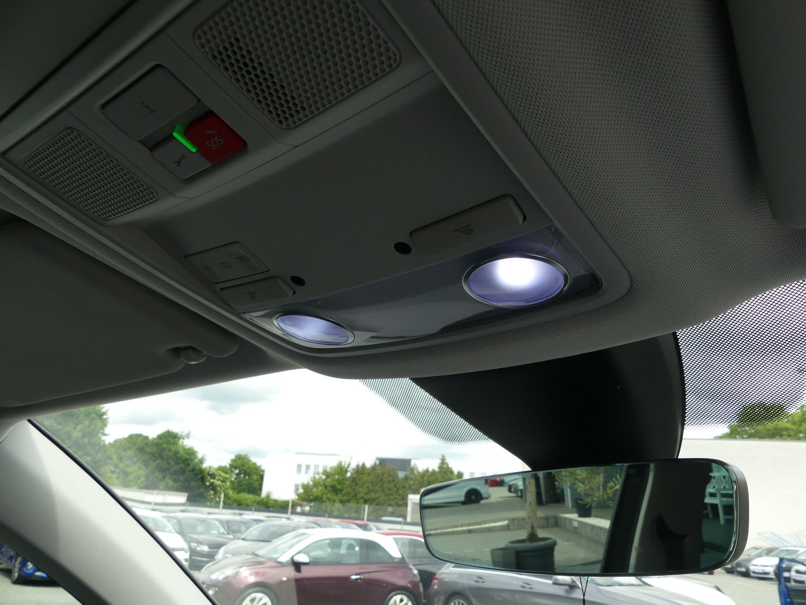 Fahrzeugabbildung SEAT Ateca Style"AUTOMATIK"