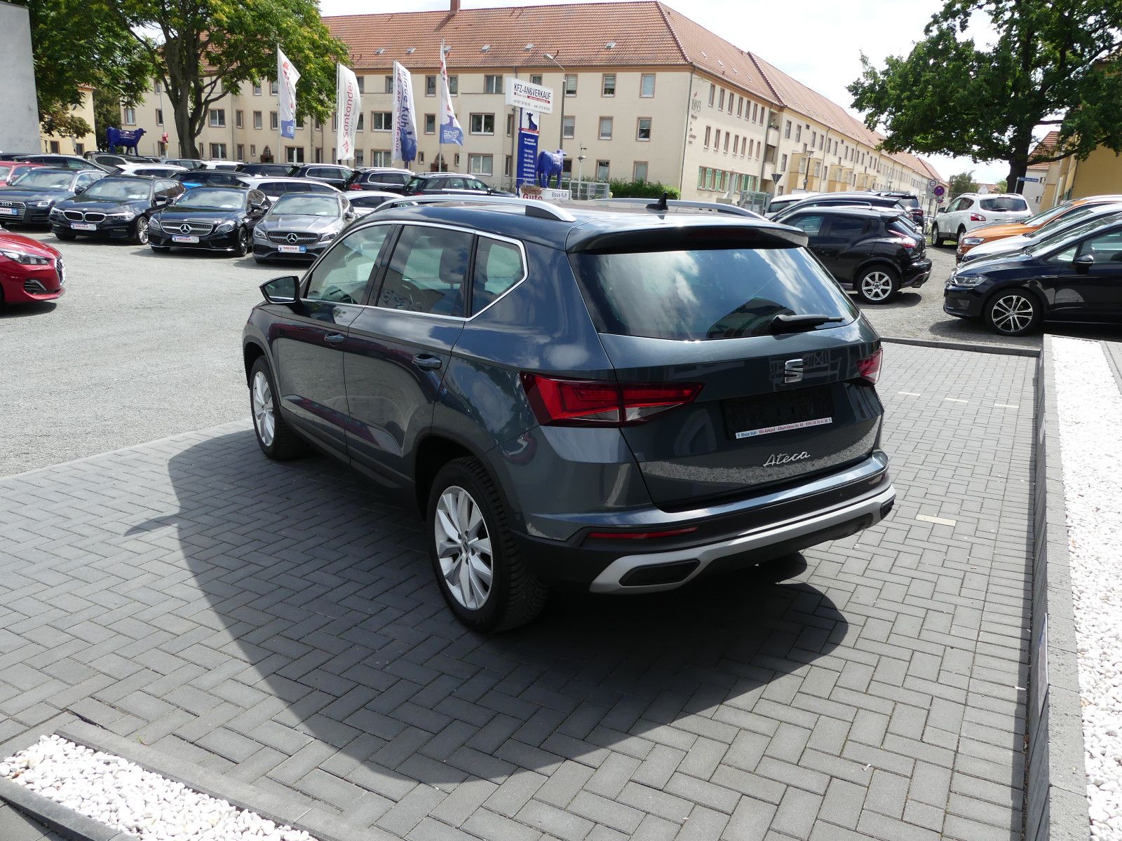 Fahrzeugabbildung SEAT Ateca Style"AUTOMATIK"