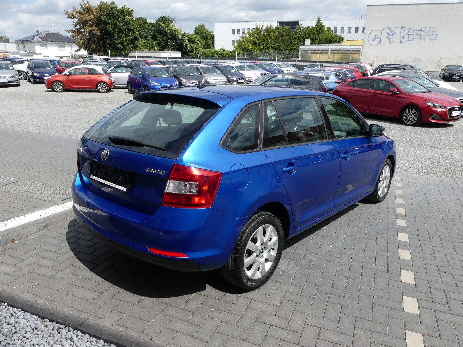 Fahrzeugabbildung SKODA Rapid Spaceback Ambition