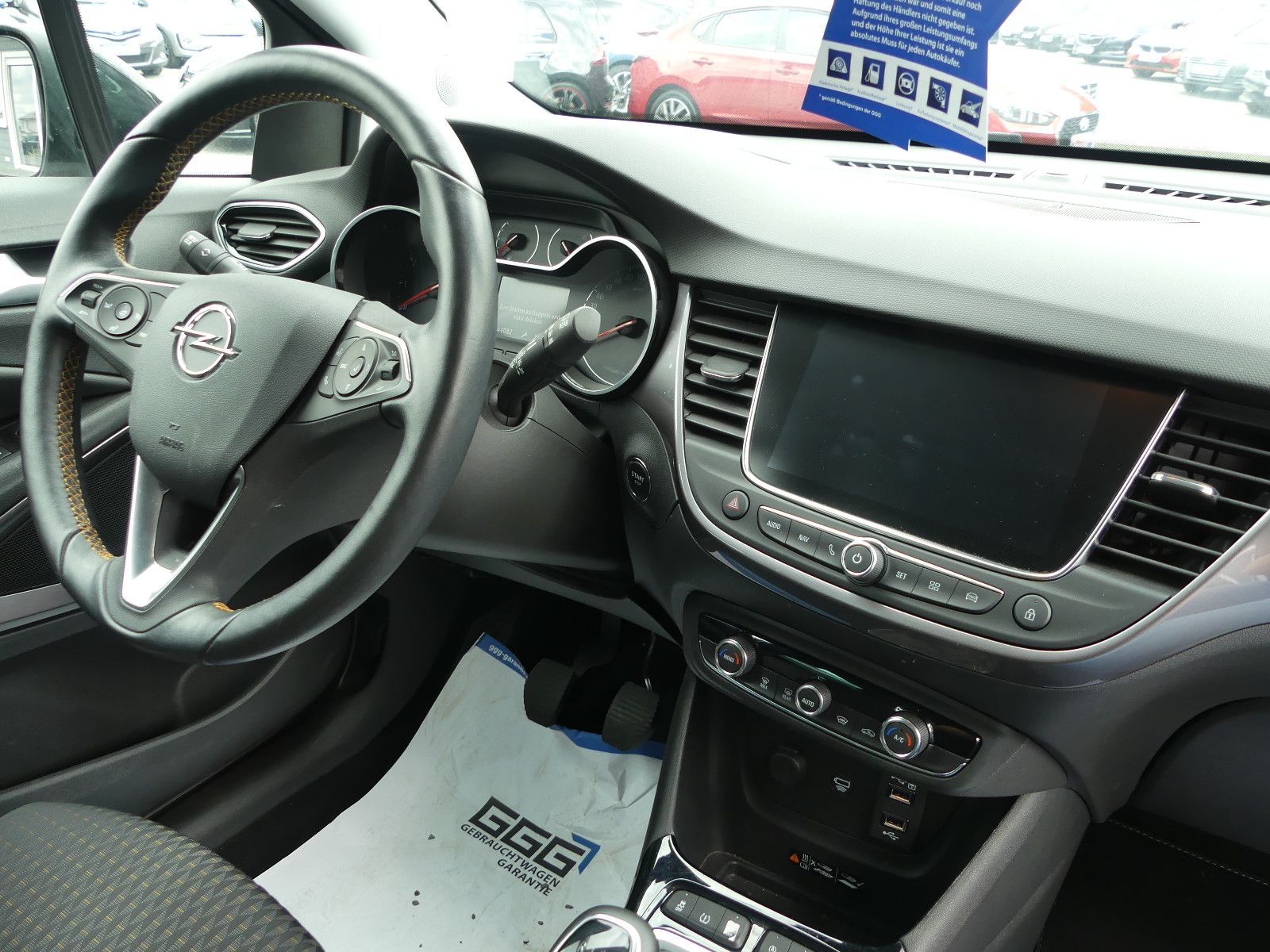 Fahrzeugabbildung Opel Crossland (X)