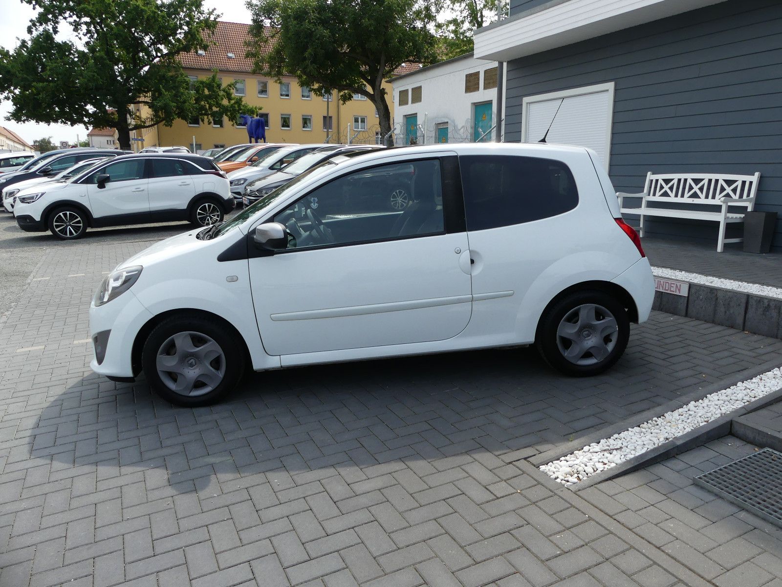 Fahrzeugabbildung Renault Twingo Night & Day