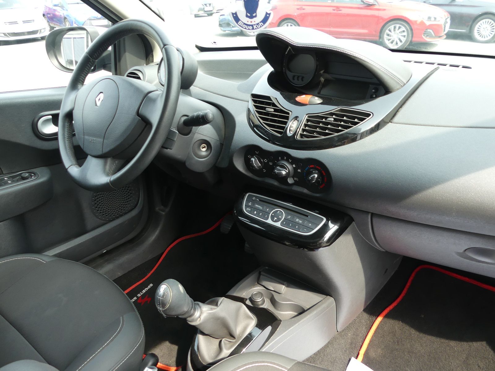Fahrzeugabbildung Renault Twingo Night & Day