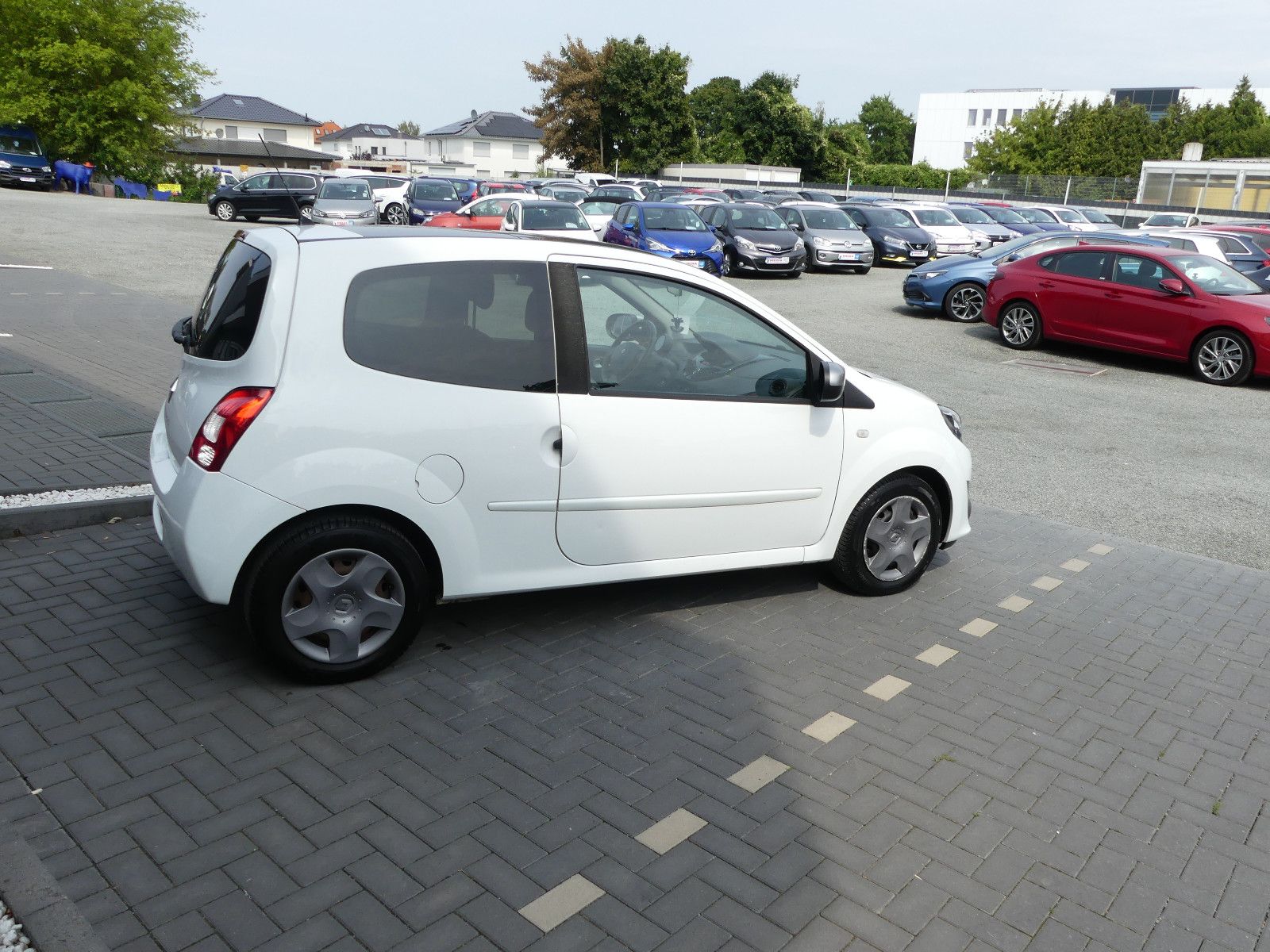 Fahrzeugabbildung Renault Twingo Night & Day