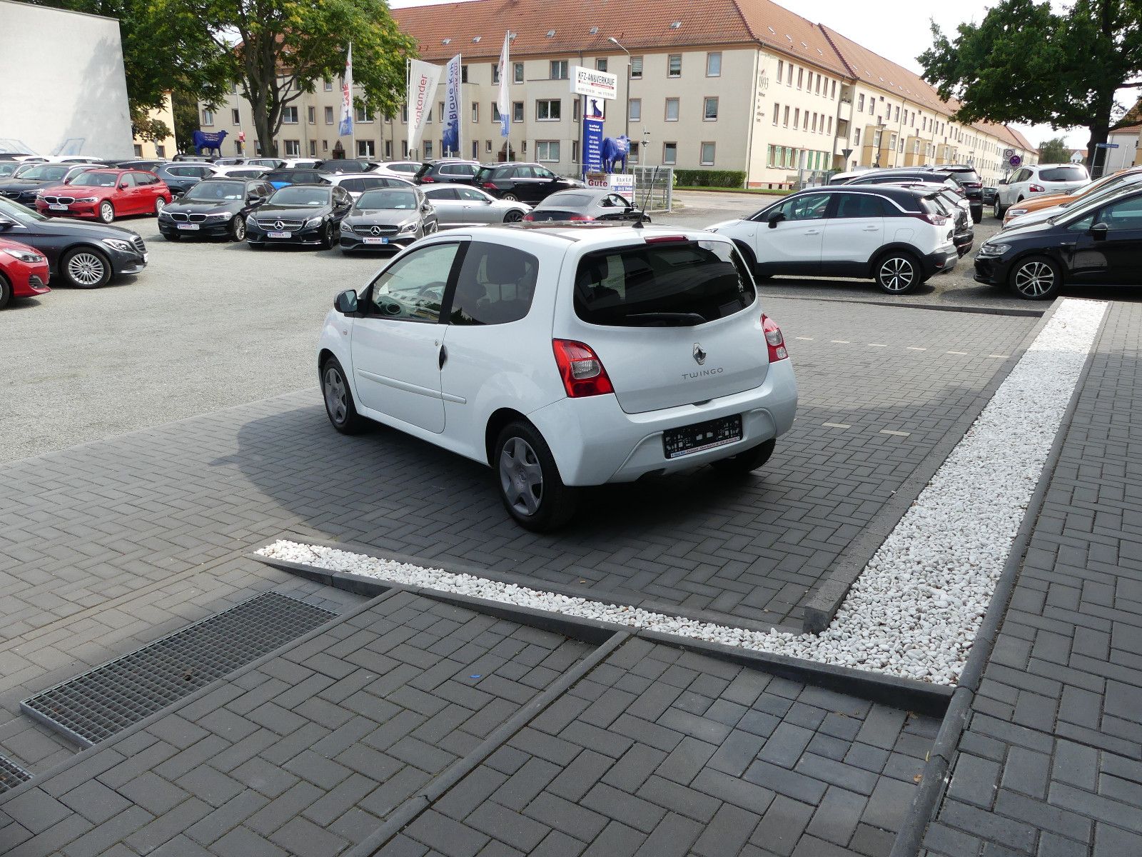 Fahrzeugabbildung Renault Twingo Night & Day