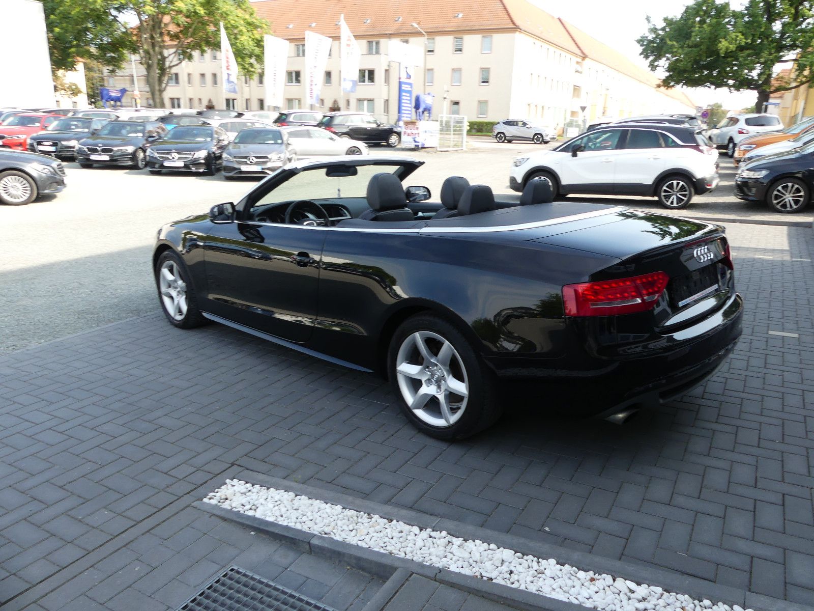Fahrzeugabbildung Audi A5 Cabriolet 2.0 TFSI quattro