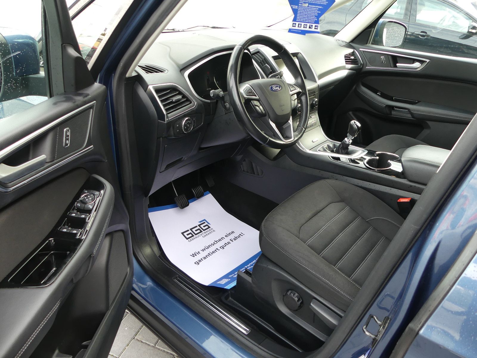 Fahrzeugabbildung Ford Galaxy Titanium"7.SITZER"1.HAND"