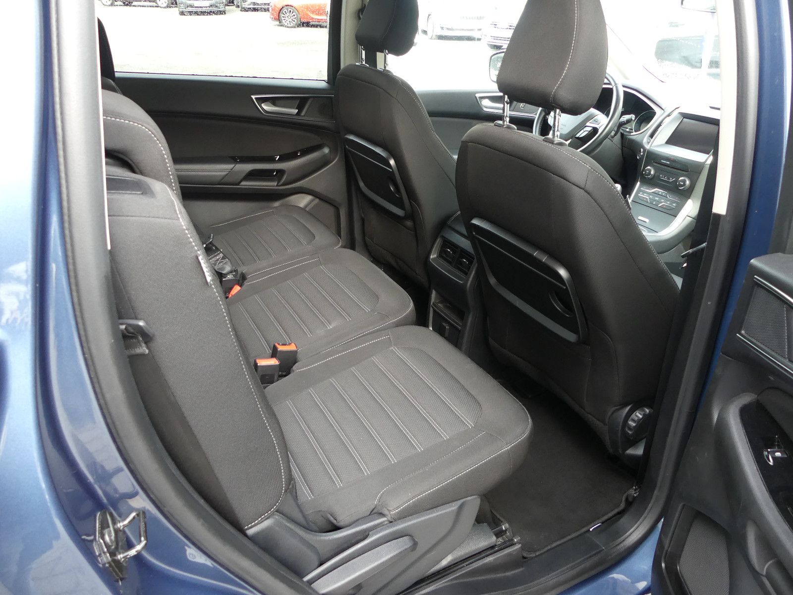 Fahrzeugabbildung Ford Galaxy Titanium"7.SITZER"1.HAND"