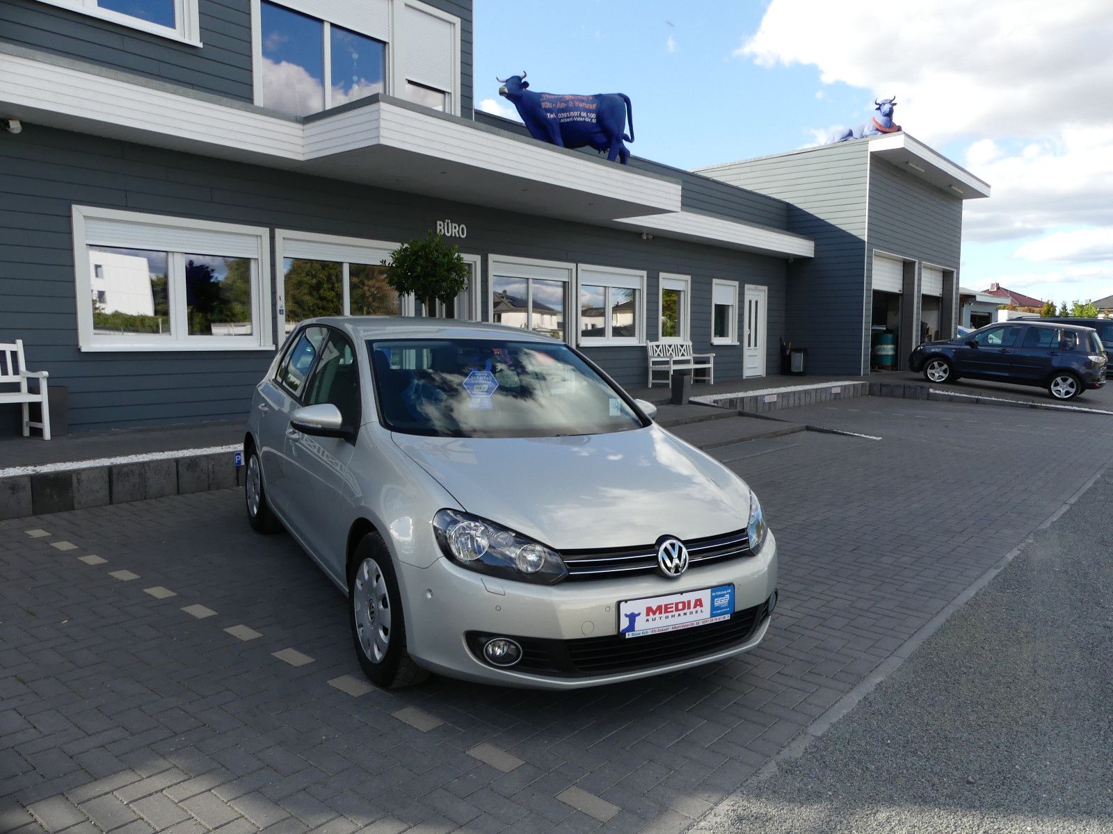 Fahrzeugabbildung Volkswagen Golf VI Comfortline"25TKM"