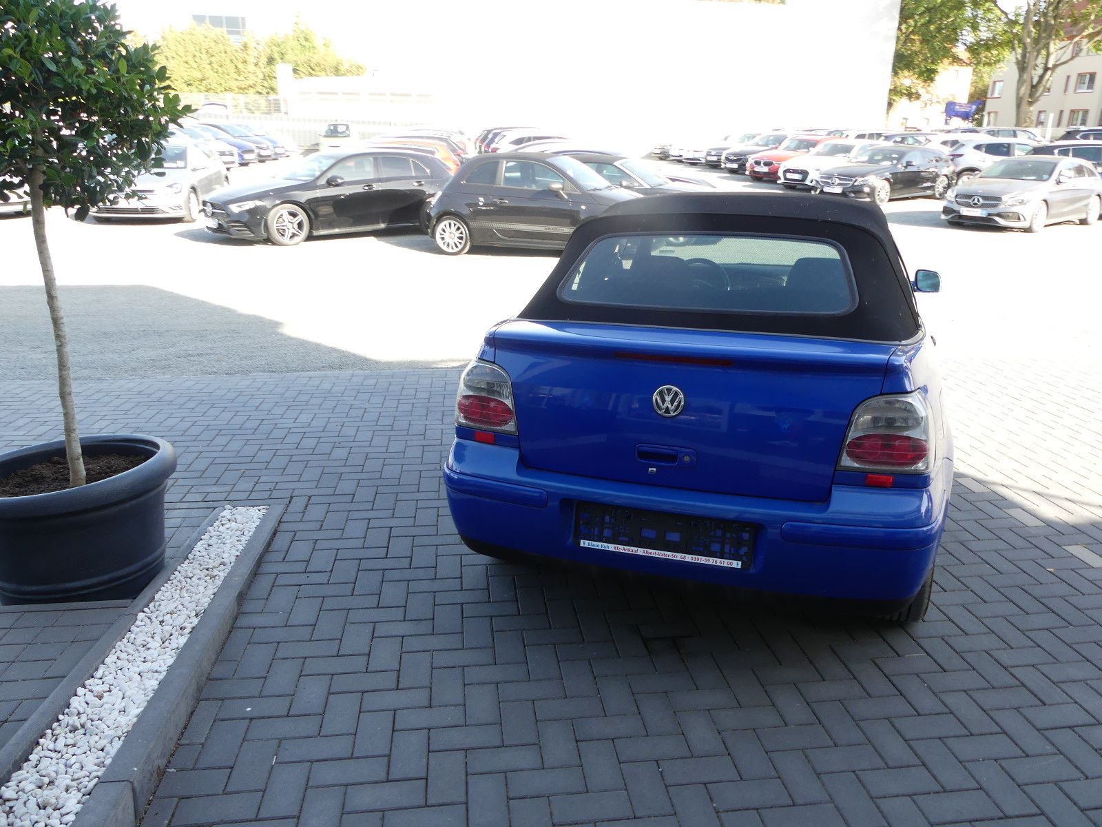 Fahrzeugabbildung Volkswagen Golf Cabrio.1.8