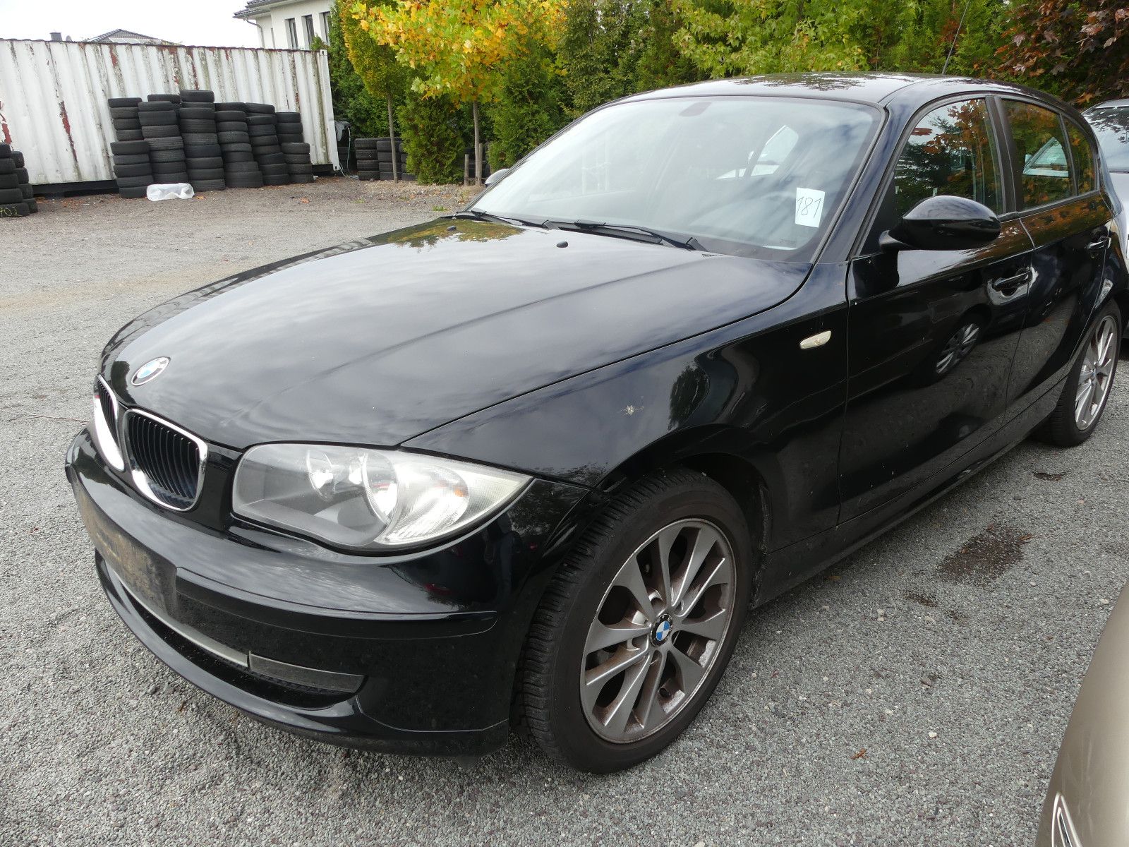 Fahrzeugabbildung BMW 116 1 Limousine 116 i