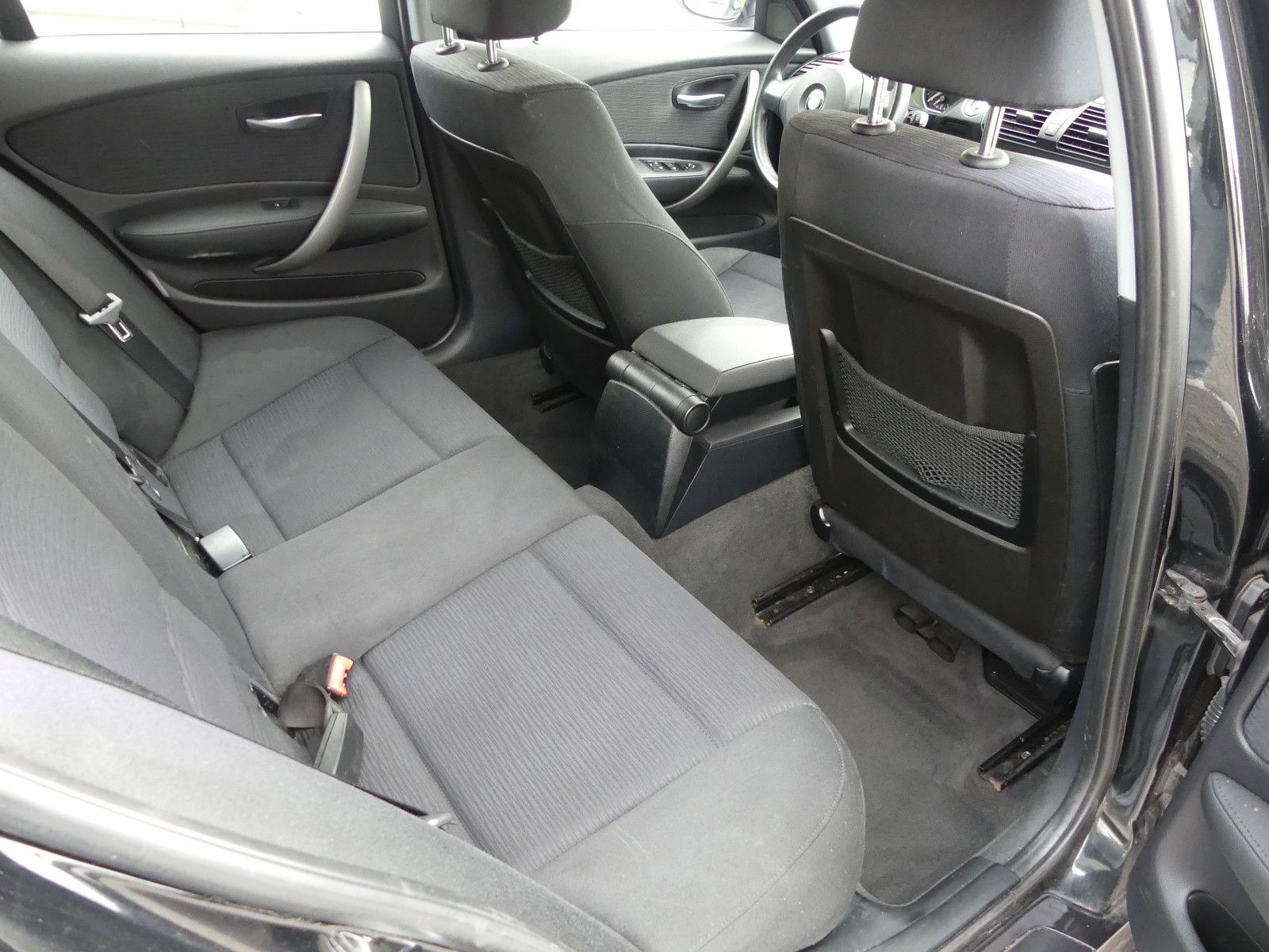 Fahrzeugabbildung BMW 116 1 Limousine 116 i